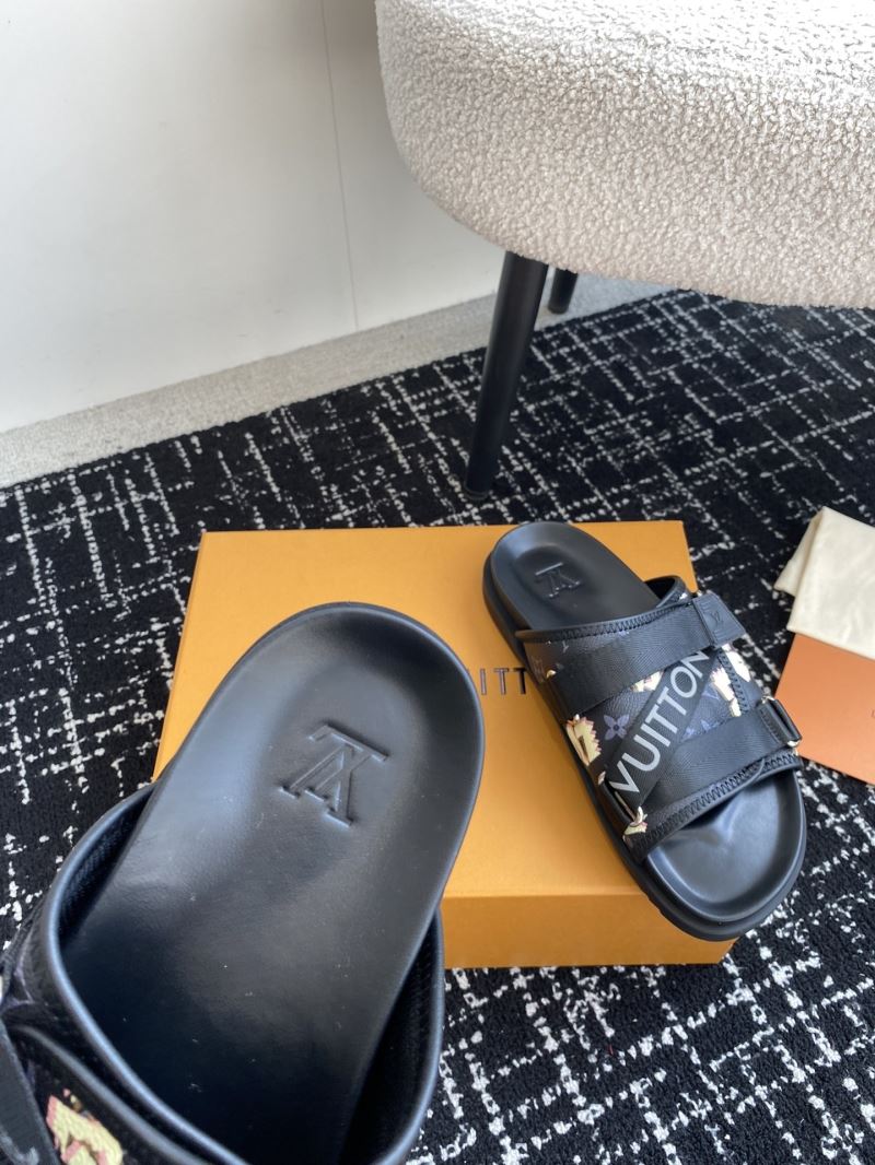 Louis Vuitton Slippers